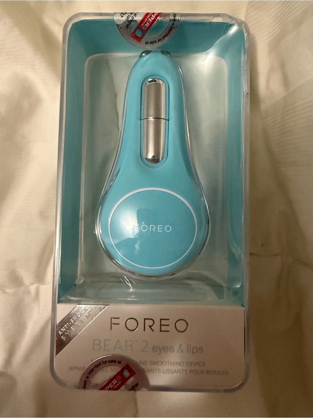 FOREO Bear 2 eyes and Lips new in box